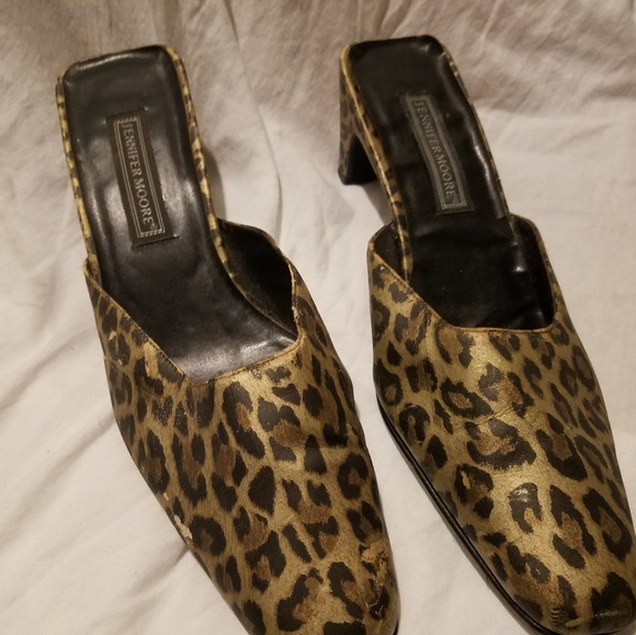 Jennifer Moore leopard Mule - Picture 3 of 3